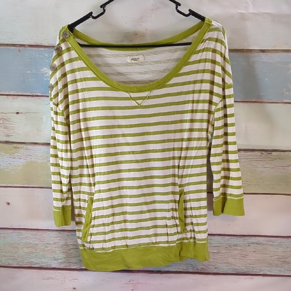 Aerie Casual Striped Shirt in Green and White